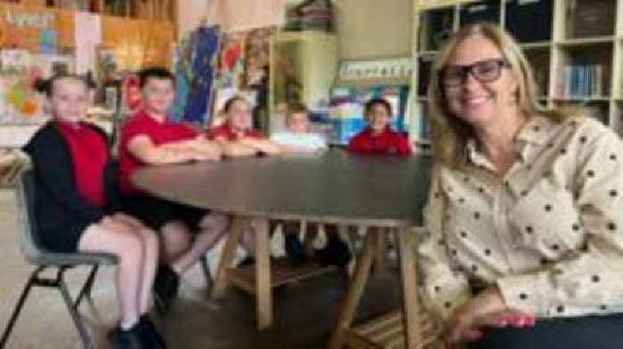 Children campaign for year-round free bus travel