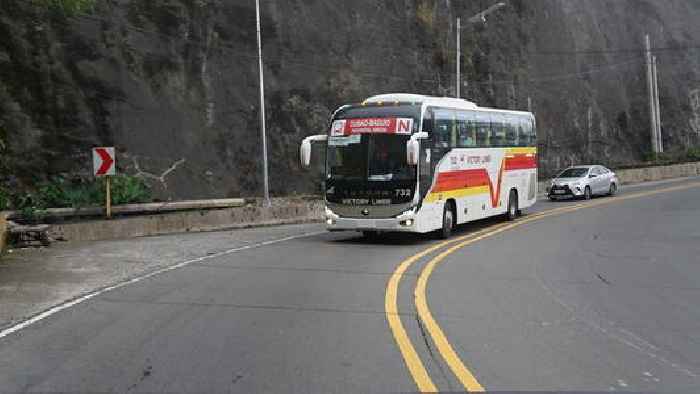 Yutong C12PRO Philippines Fuel Saving Challenge: Fuel Consumption per 100 Kilometers Under Complex Road Conditions 12% Lower Than Previous Generation