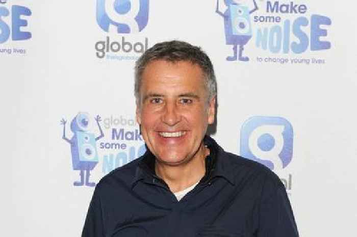 Prostate cancer symptoms after Dermot Murnaghan ‘fell through gaps’ with stage four diagnosis
