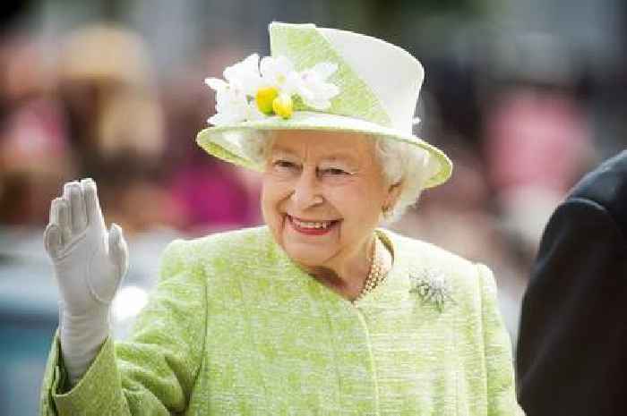 The time Queen Elizabeth dealt with an intruder who broke into her bedroom