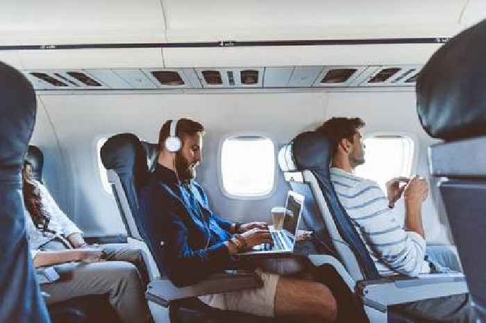 Tourists flying to popular holiday spot to be fined for taking seatbelts off too early