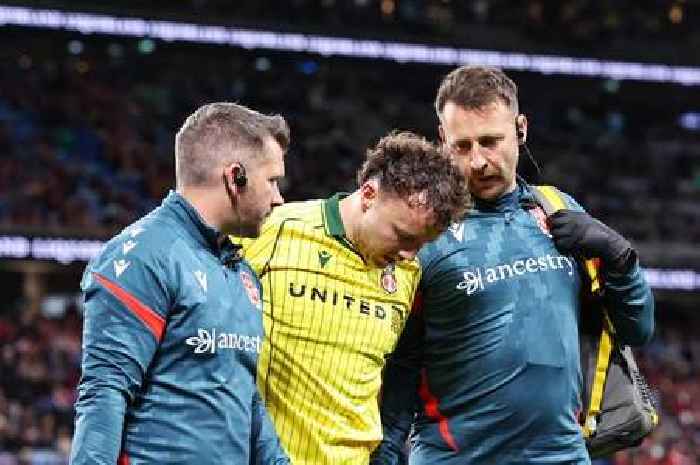 Wrexham star taken straight to hospital in huge injury blow for Ryan Reynolds