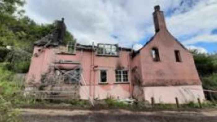 Ex-cop 'not thought to be physical risk' before fire