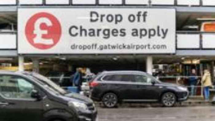 Busiest UK airports raise kiss-and-fly fees, says RAC