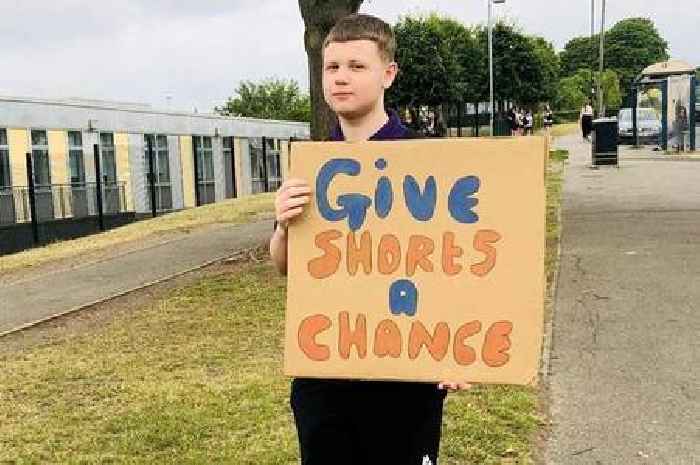 10 pupils suspended after protesting over ban on shorts in heatwave