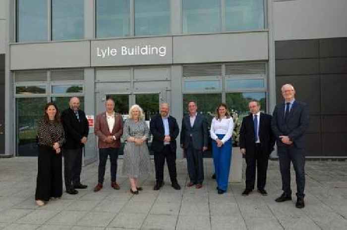Councils pave way for devolution bid with cross-region projects