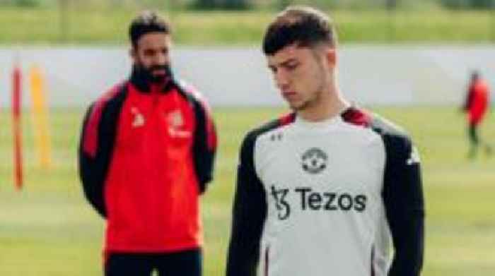 Rotherham re-sign Man Utd midfielder Gore on loan