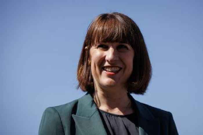 Rachel Reeves’ tax raid leads to thousands of job losses as wage growth cools 