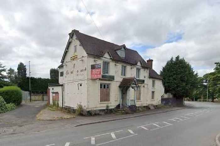 New licence for pub despite neighbours' concerns about noise and taxis