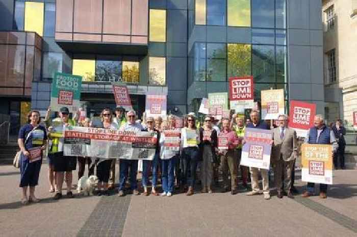 ‘Solar factory’ protestors to take their message to County Hall