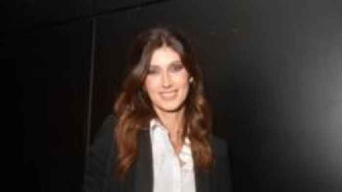 Romance scam victim travels 700km 'to marry French beauty queen'