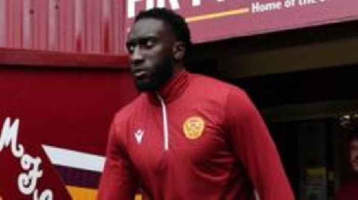 Carlisle sign Uganda defender Mugabi
