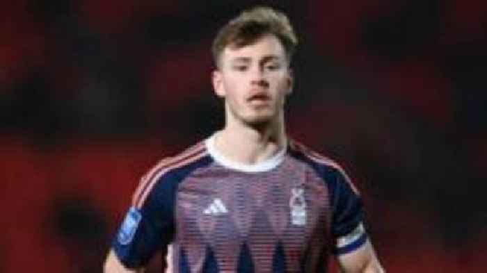 Mansfield sign McDonnell on loan from Forest