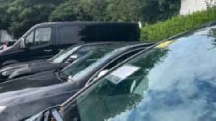 Enforcement notices put on 'abandoned' cars