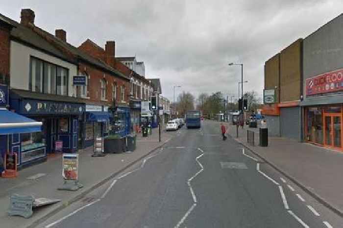 Bloxwich High Street crash sees cyclist taken to hospital