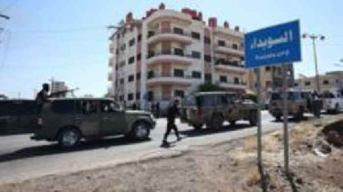 Syrian presidency to send new force to halt clashes in south