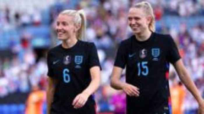 England 'optimistic' Williamson will play in semi