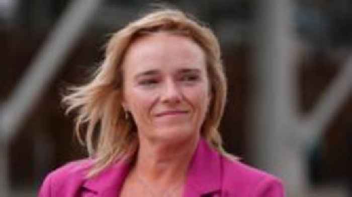 Trans tribunal nurse to sue union over lack of support