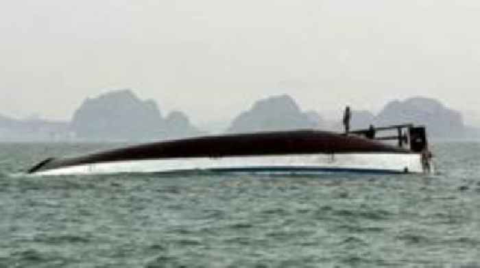 Dozens dead after Ha Long Bay tourist boat capsizes in Vietnam