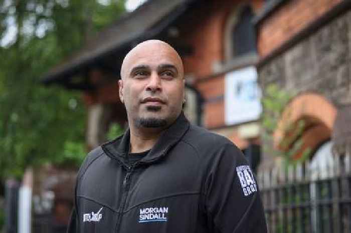 He thought he'd be dead by 21. Now he turns young people away from a life of crime