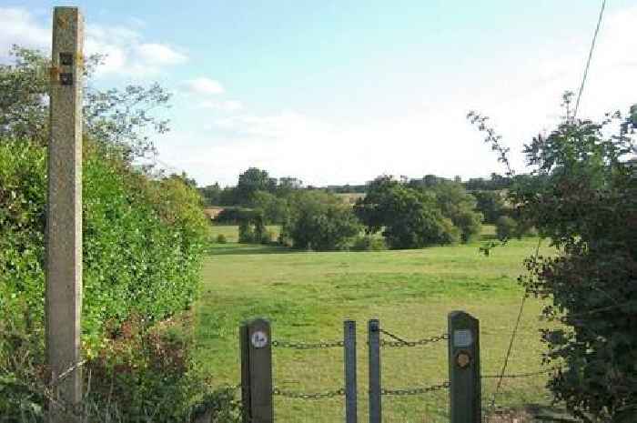 The Essex village with a pub loved by celebs including Dani Dyer and Rod Stewart