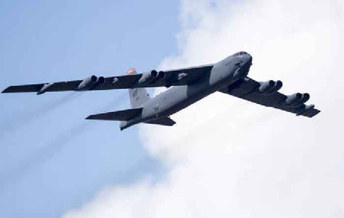 Pilot Apologizes for ‘Aggressive Maneuver’ to Avoid Collision With Military Bomber: ‘Not a Fun Day at Work’