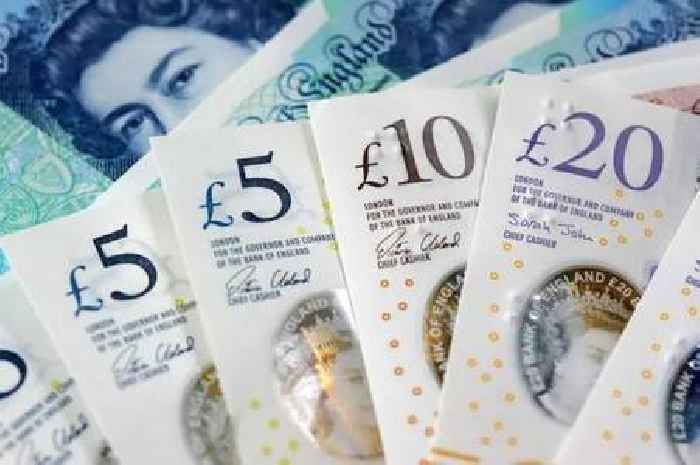 DWP sets deadline to pay thousands of benefit claimants £5,000 compensation