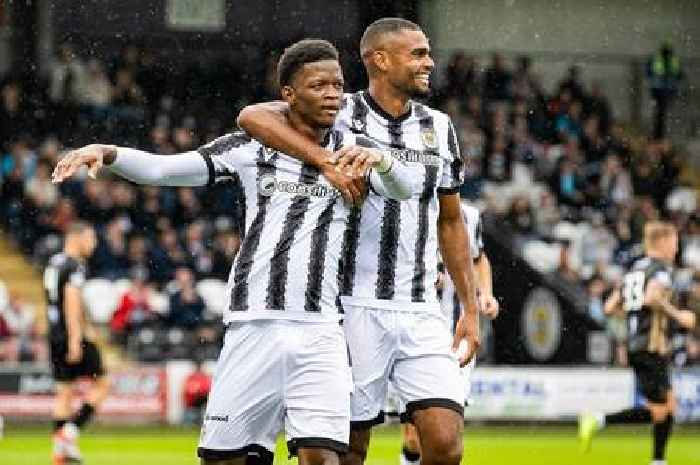 Stephen Robinson salutes Richard King as St Mirren defender marks full debut with a goal