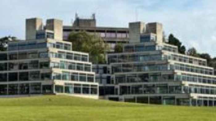 University of East Anglia to cut NHS mental health courses