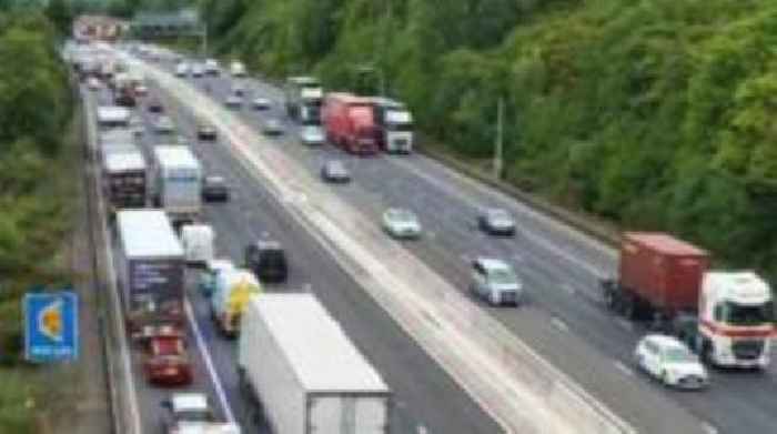 M1 closed northbound following serious collision