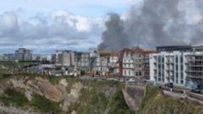 Crews tackle fire at abandoned Newquay hotel