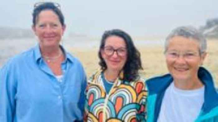 Swimmers suggest brown flags to show polluted sea