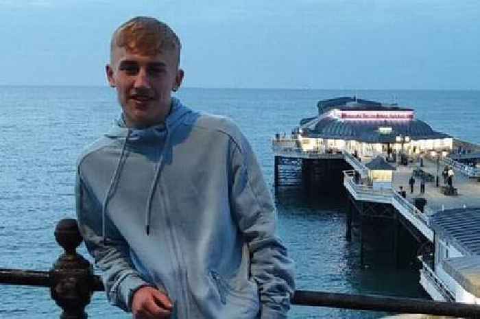 Ilkeston murder trial witness told 999 operator 'there's a lad in the road dying'