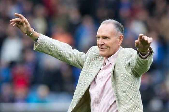Paul Gascoigne's management issues update after he collapsed