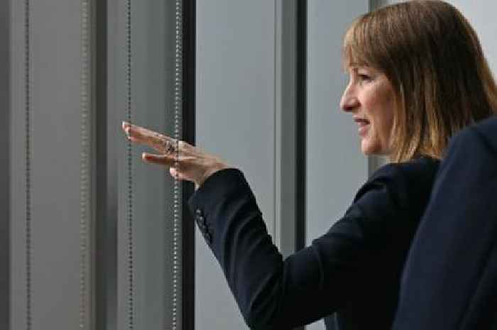 Warning for UK households with ISA as Rachel Reeves makes major change
