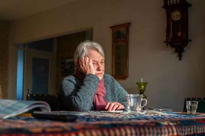 Pensioners told to double-check for historic DWP payment errors