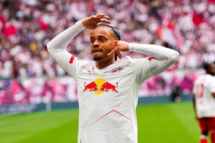Xavi Simons sends Chelsea cryptic message as Enzo Maresca makes £56m transfer decision