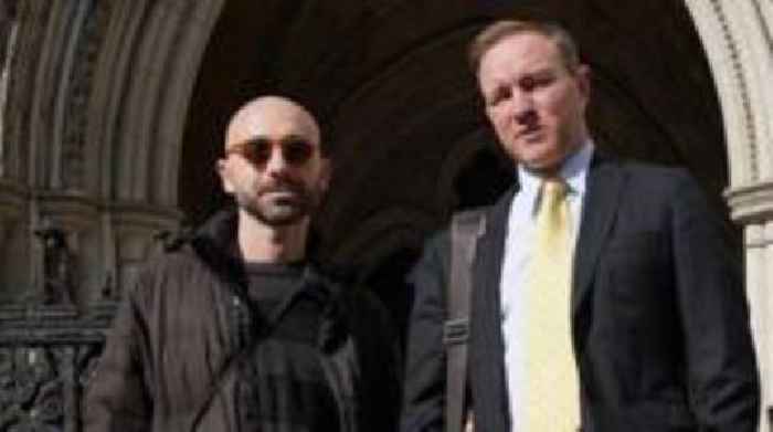 Why were the traders' convictions quashed?