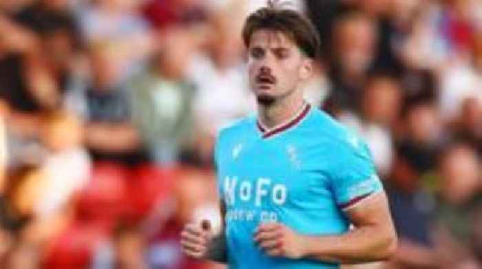 Ex-Tamworth midfielder Jellis charged with betting breaches