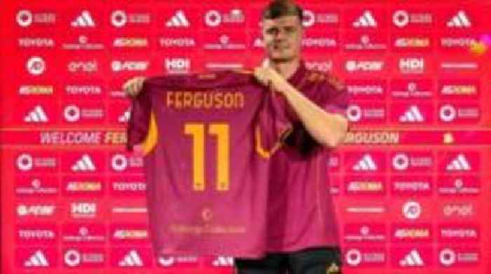 Brighton striker Ferguson joins Roma on loan