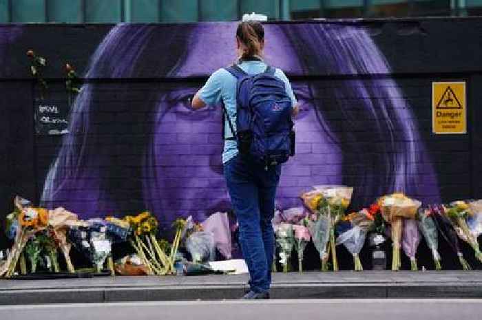 Ozzy tributes in Birmingham as fans lay flowers