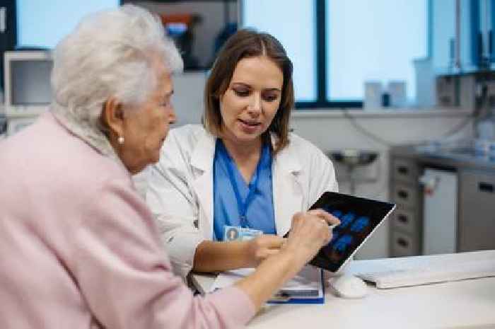 Simple brain scan 'can predict dementia risk' and signs of ageing before they start