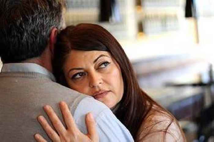 Dear Coleen: How do I tell my husband who I love that I'm a lesbian?