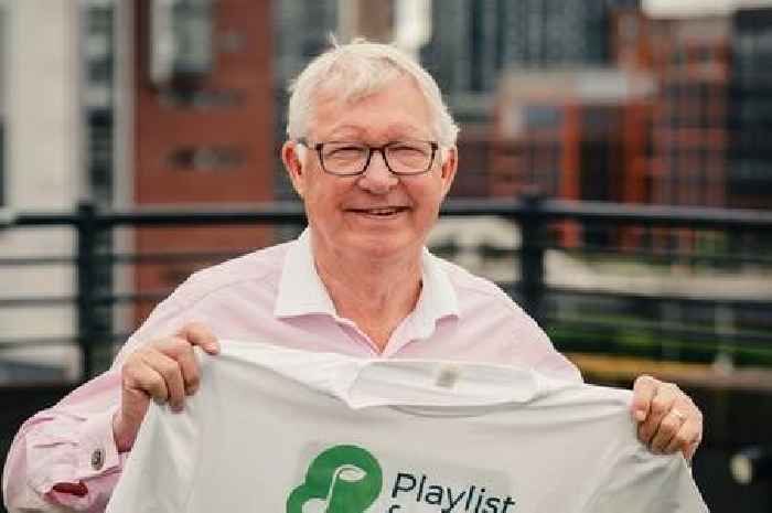 Sir Alex Ferguson backs dementia charity as football legend joins music therapy team
