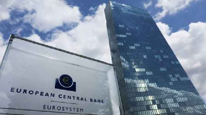 Trade war uncertainty prompts halt to eurozone rate cuts