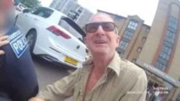 The Bill's PC Reg Hollis helps arrest thief