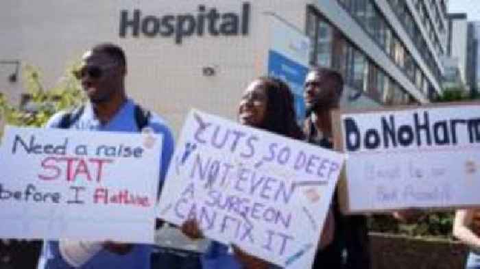 NHS faces challenging few days during doctors' strike, warns Streeting