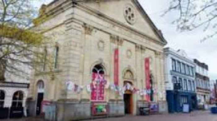 IT equipment stolen in break-in, theatre says