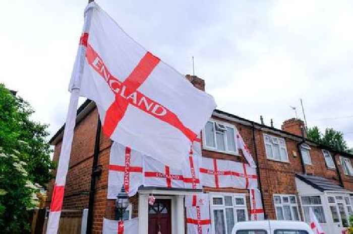 England fans issued warning over £2,500 fine for flying St George's Cross