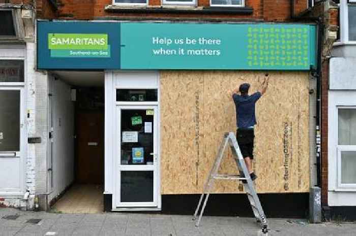 Samaritans planning to close more than 100 branches